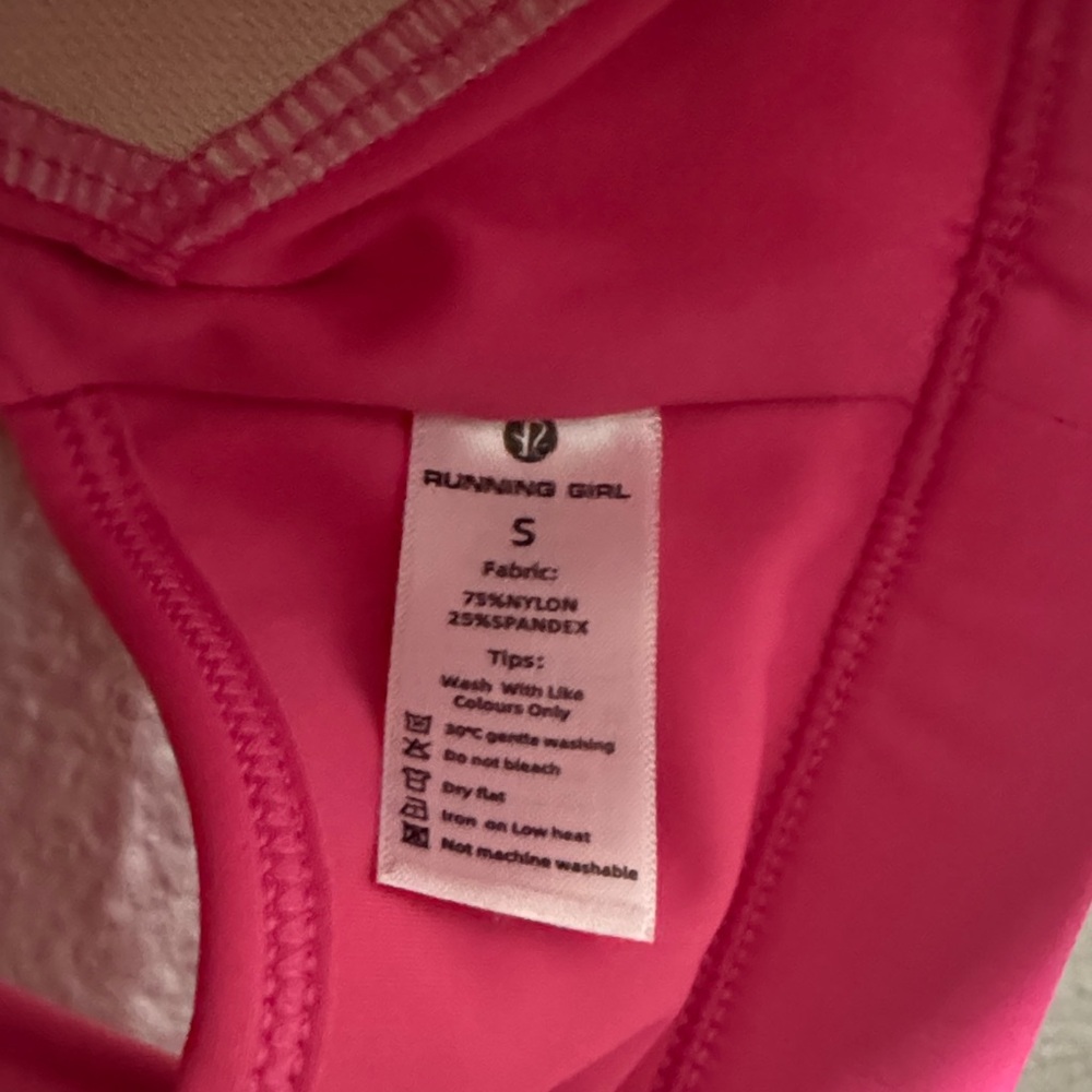 💖 Pink Fabletics Sports Bra – Size S 💖 - Picture 2 of 3